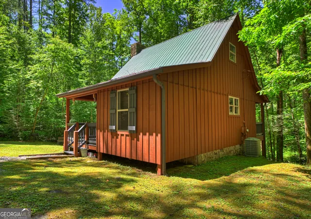 Photo 3 of Single family home for sale at 373 Barnes Creek Rd, Ellijay, GA 30540 | MLS# 10791228 | Listing updated on 2026-10-19