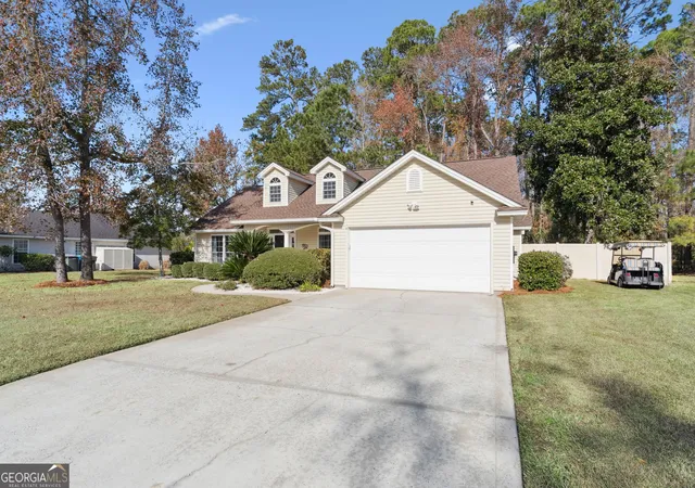 2nd image of 157 Country Walk Cir, Brunswick, GA 31525 | MLS# 10810614
