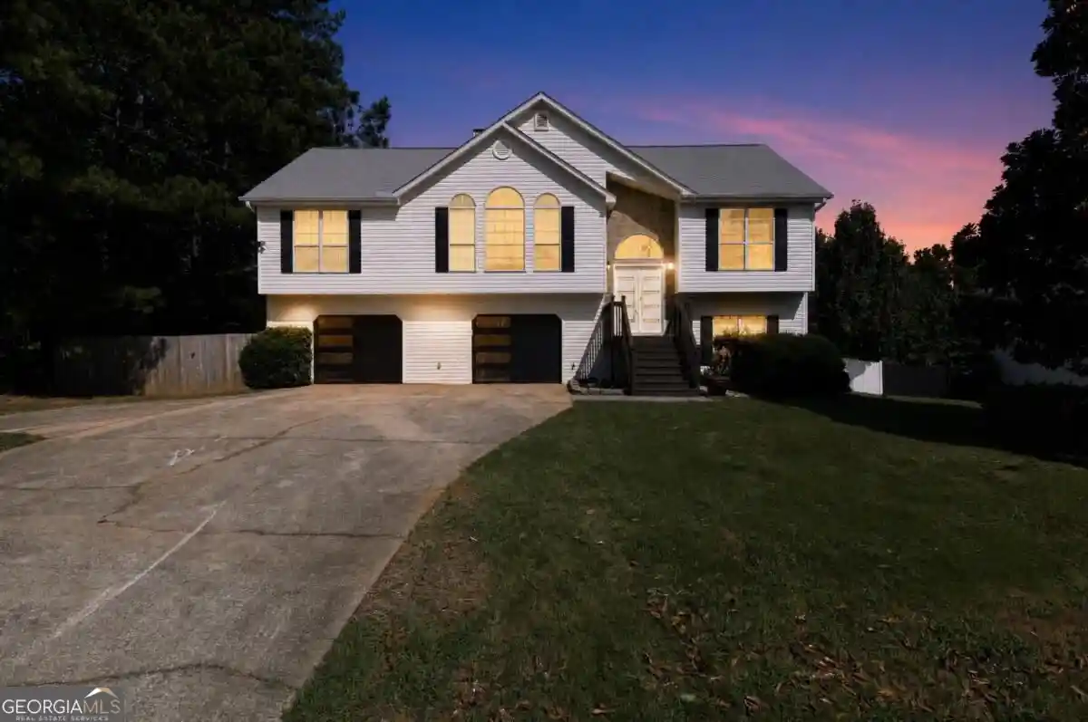 Single family home for sale at 2366 Old Lower River Rd, Douglasville, GA 30135 | MLS# 10882531