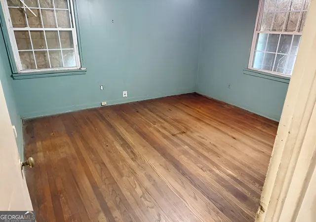 Photo 4 of Single family home for sale at 2103 Penelope St NW, Atlanta, GA 30314 | MLS# 10774537 | Listing updated on 2026-09-21