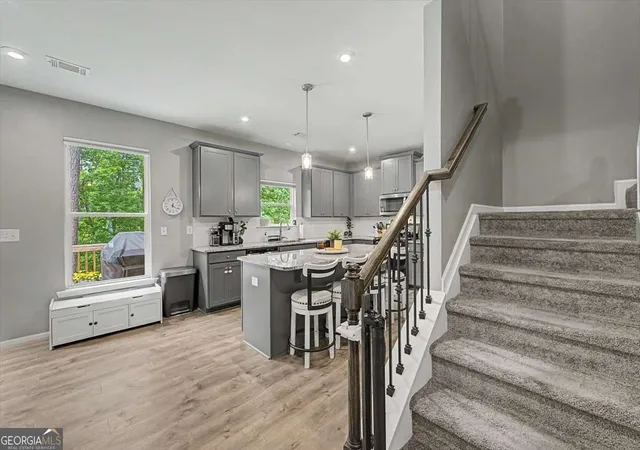 Photo 4 of Single family home for sale at 7 Canterbury Walk SE, Cartersville, GA 30120 | MLS# 10763183 | Listing updated on 2026-10-09