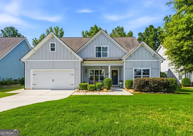 Photo 1 of Sale Pending at 195 Southridge, Fayetteville, GA 30214 | MLS# 10780669 | Listing updated on 2026-07-03
