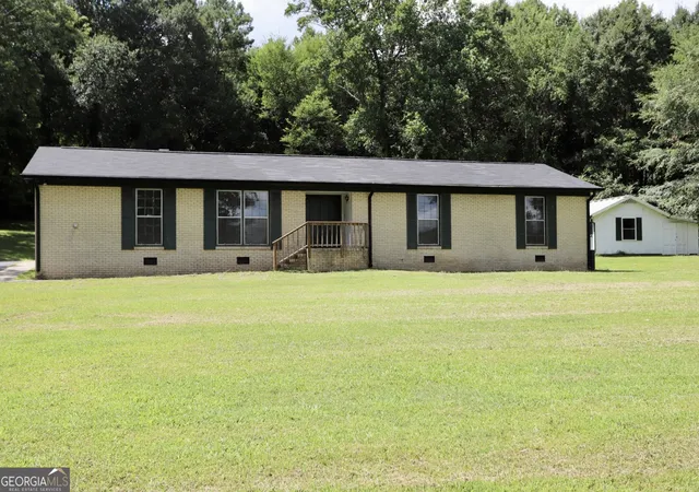 Photo 2 of Single family home for sale at 145 Scoggins Trail, Summerville, GA 30747 | MLS# 10811398 | Listing updated on 2026-09-16