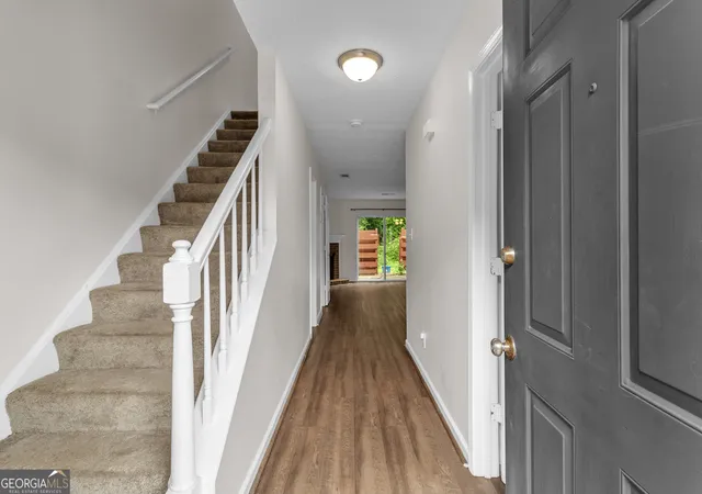 2nd image of 2962 Webb Bridge Rd, Alpharetta, GA 30009 | MLS# 10804345