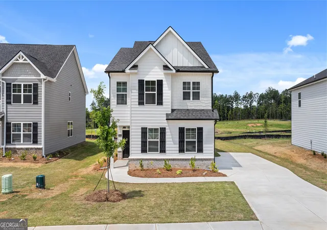 Photo 1 of Single family home for sale at 109 Oakchase Park Ln, Hampton, GA 30228 | MLS# 10731864 | Listing updated on 2026-09-12