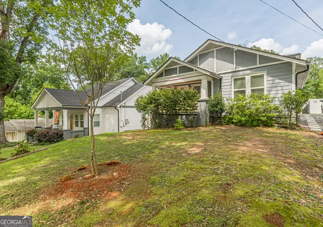 Photo 2 of Single family home for sale at 8 S Eugenia Pl Nw, Atlanta, GA 30318 | MLS# 10793094 | Listing updated on 2026-09-15