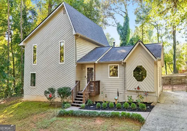 Photo 1 of Single family home for sale at 228 Fay Dr Nw, Kennesaw, GA 30144 | MLS# 10879100 | Listing updated on 2026-10-29