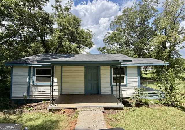 1st image of 106 Easy St, Lagrange, GA 30240 | MLS# 10817565