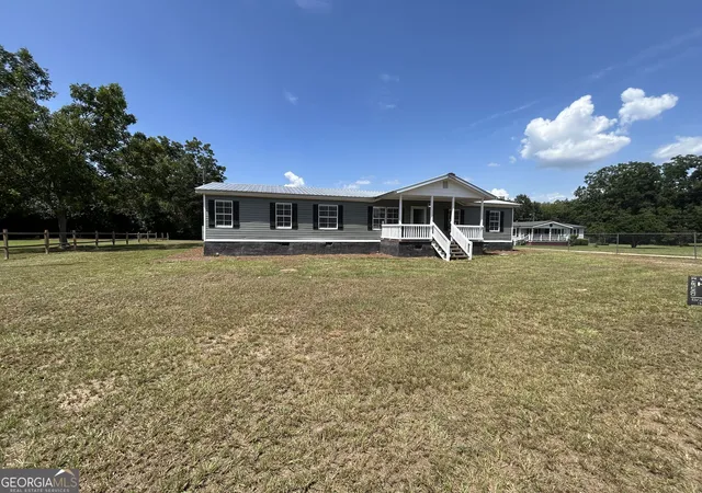 Photo 2 of Sale Pending at 456 Henry Mitchell Dr Ne, Dawson, GA 39842 | MLS# 10827773 | Listing updated on 2026-08-24