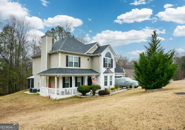 Photo 3 of Single family home for sale at 4400 Mortons Wy, Ellenwood, GA 30294 | MLS# 10761831 | Listing updated on 2026-08-22