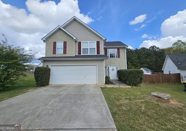 Homes for sale in Fairburn, GA | 5077 Meadow Tr, Fairburn, GA 30213 | MLS# 10788536