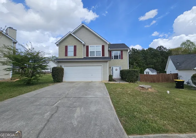 Homes for sale in Fairburn, GA | 5077 Meadow Tr, Fairburn, GA 30213 | MLS# 10788536