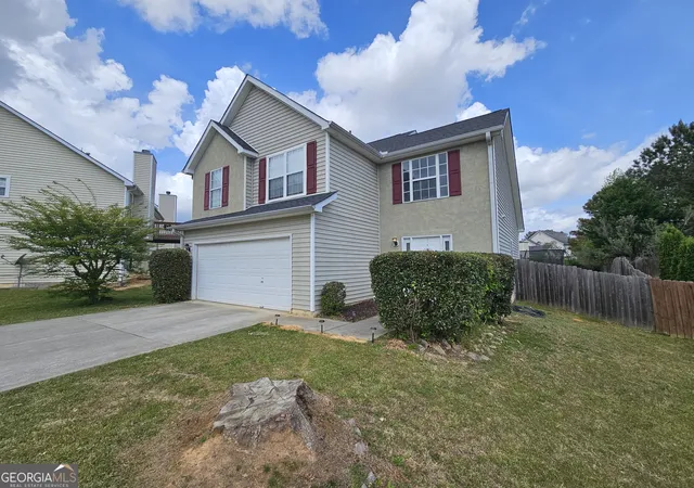 Homes for sale in Fairburn, GA | 5077 Meadow Tr, Fairburn, GA 30213 | MLS# 10788536