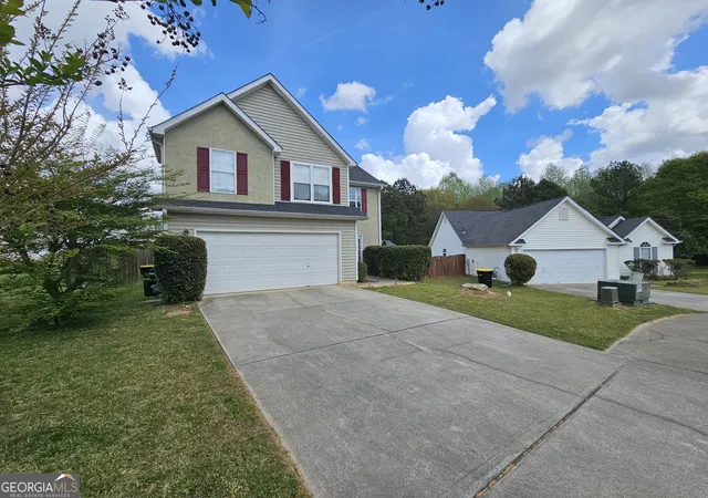 Homes for sale in Fairburn, GA | 5077 Meadow Tr, Fairburn, GA 30213 | MLS# 10788536