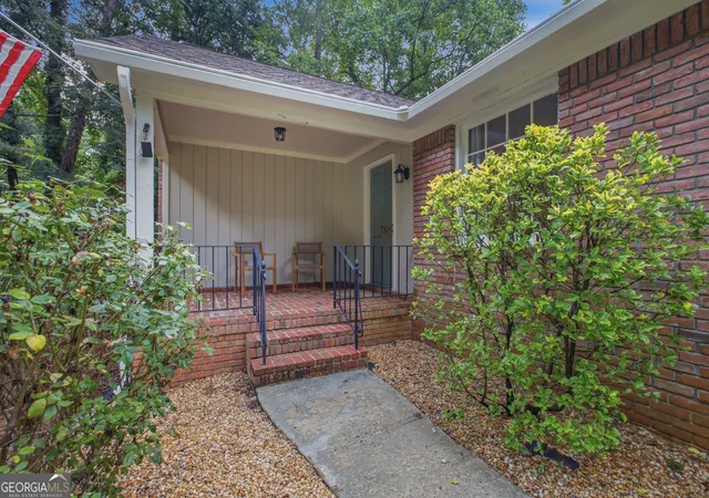 3rd image of 7849 Flat Shoals Dr, Columbus, GA 31904 | MLS# 10821728