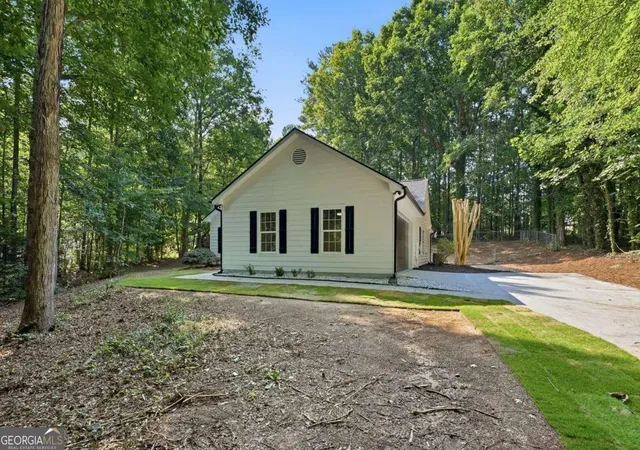 1st image of 1994 Atha Woods Dr, Monroe, GA 30655 | MLS# 10799341