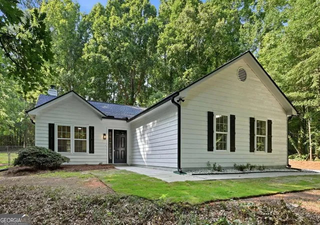 2nd image of 1994 Atha Woods Dr, Monroe, GA 30655 | MLS# 10799341