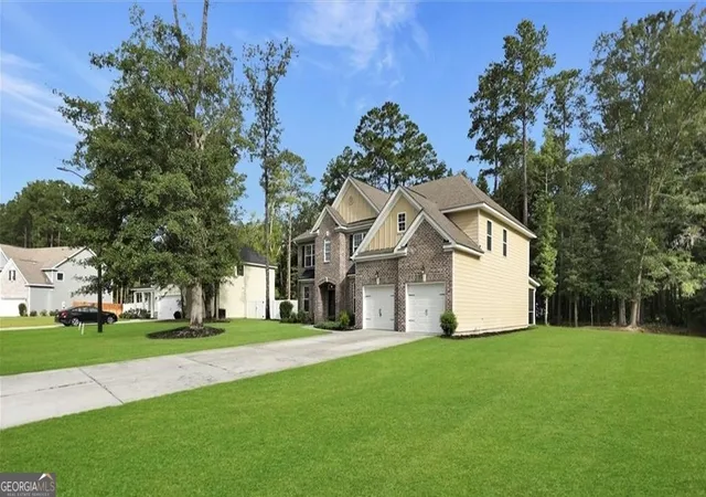 Photo 2 of Single family home for sale at 115 Cypress Loop, Bloomingdale, GA 31302 | MLS# 10812082 | Listing updated on 2026-09-05