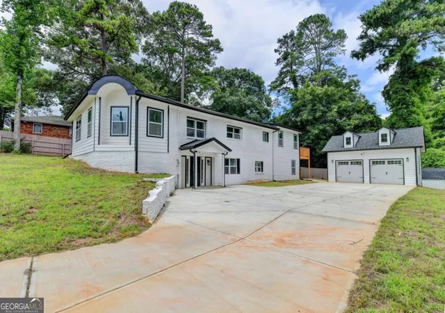 4th image of 3178 North Druid Hills Rd, Decatur, GA 30033 | MLS# 10812701