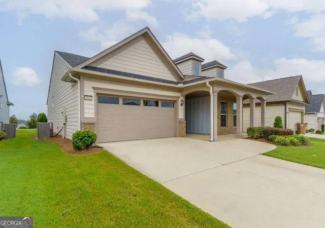 3rd image of 5031 Adler Ct, Hoschton, GA 30548 | MLS# 10819952