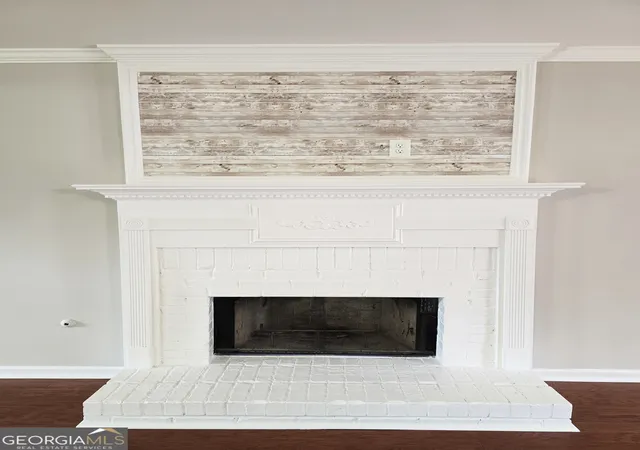 Photo 3 of Single family home for sale at 410 Mckenzie Dr, Stockbridge, GA 30281 | MLS# 10779180 | Listing updated on 2026-10-01