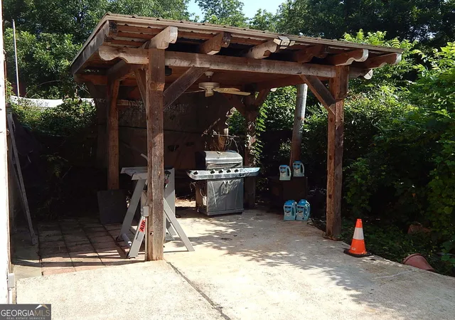Photo 3 of Single family home for sale at 6800 Old Macon Hwy, Rex, GA 30273 | MLS# 10817175 | Listing updated on 2026-08-12