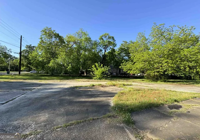 Photo 1 of Land for sale at 751 W Montgomery St, Milledgeville, GA 31061 | MLS# 10535890 | Listing updated on 2026-05-29
