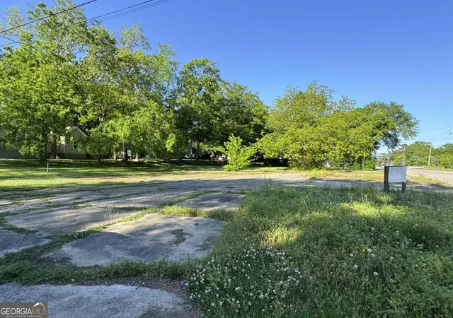 Photo 2 of Land for sale at 751 W Montgomery St, Milledgeville, GA 31061 | MLS# 10535890 | Listing updated on 2026-05-29