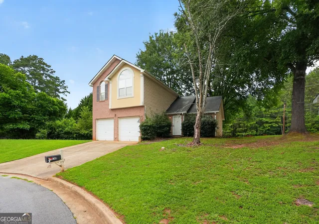 2nd image of 6138 Idlewood Manor, Lithonia, GA 30038 | MLS# 10808044