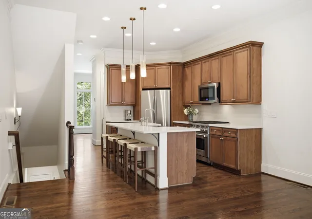 Photo 4 of Townhouse for sale at 69 Honour Ave Nw, Atlanta, GA 30305 | MLS# 10802003 | Listing updated on 2026-08-22