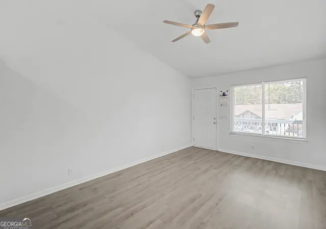 Homes for sale in Hinesville, GA | 910 Brett Dr #APT 132, Hinesville, GA 31313 | MLS# 10712710