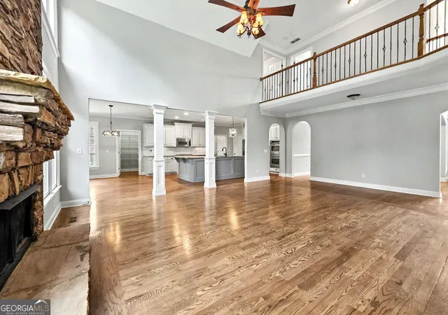 Photo 4 of Sale Pending at 5124 Millwood Dr, Canton, GA 30114 | MLS# 10824311 | Listing updated on 2026-10-08