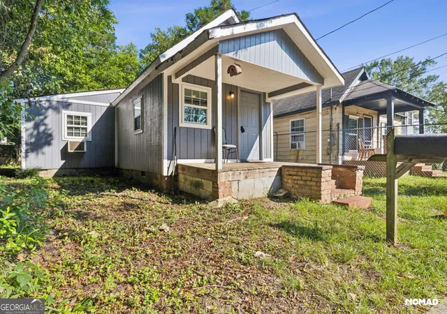1st image of 1012 Pine St, Fort Valley, GA 31030 | MLS# 10814019