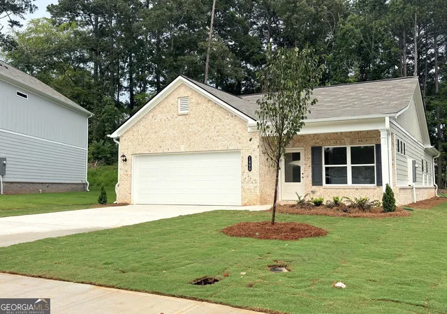 Photo 1 of Single family home for sale at 1400 Trellis Ct #LOT 18, Hampton, GA 30228 | MLS# 10738782 | Listing updated on 2026-09-13