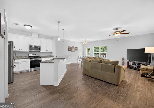 2nd image of 4307 Pearhaven Ln Sw, Gainesville, GA 30504 | MLS# 10815905