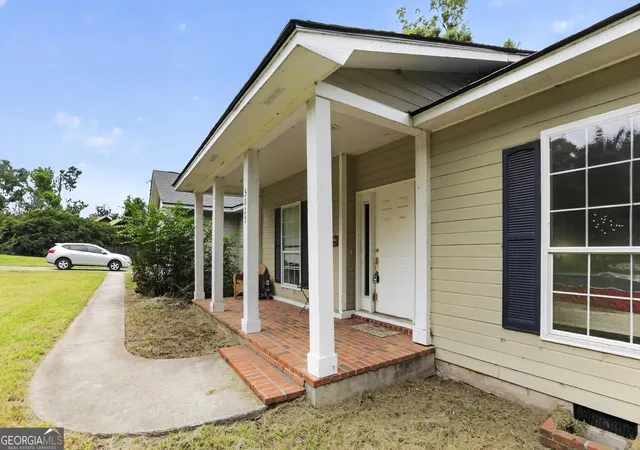 2nd image of 5025 Clearwater Cir, Lake Park, GA 31636 | MLS# 10781849