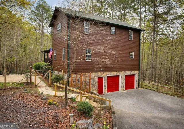 2nd image of 144 Emerald Cove Dr, Ellijay, GA 30540 | MLS# 10705272