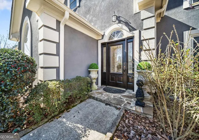 Photo 1 of Single family home for sale at 931 New Bedford Dr, Marietta, GA 30068 | MLS# 10766495 | Listing updated on 2026-05-31