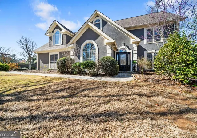 Photo 2 of Single family home for sale at 931 New Bedford Dr, Marietta, GA 30068 | MLS# 10766495 | Listing updated on 2026-05-31