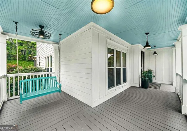 Photo 3 of Sale Pending at 2437 Retreat Close, Marietta, GA 30066 | MLS# 10814608 | Listing updated on 2026-09-14