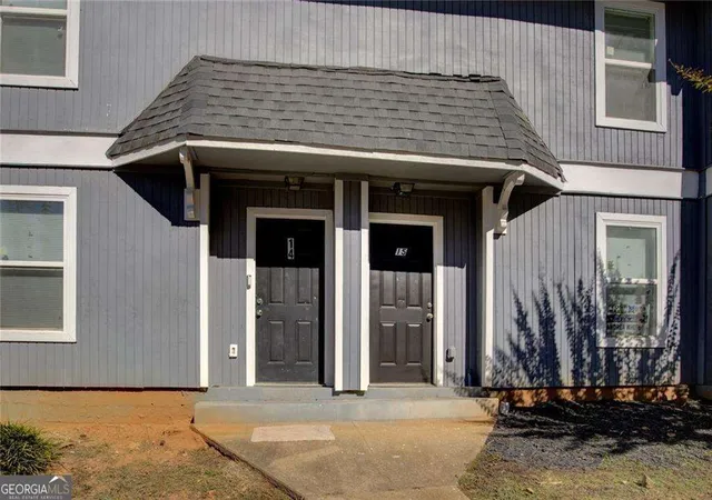 Photo 3 of Condo for sale at 2340 Beaver Ruin Rd, Norcross, GA 30071 | MLS# 10809713 | Listing updated on 2026-09-14