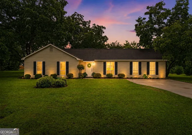 Homes for sale in Perry, GA | 103 B Old Farm Trl, Perry, GA 31069 | MLS# 10793259
