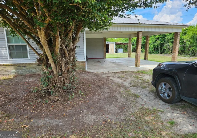 2nd image of 423 Old Louisville Rd, Newington, GA 30446 | MLS# 10815234