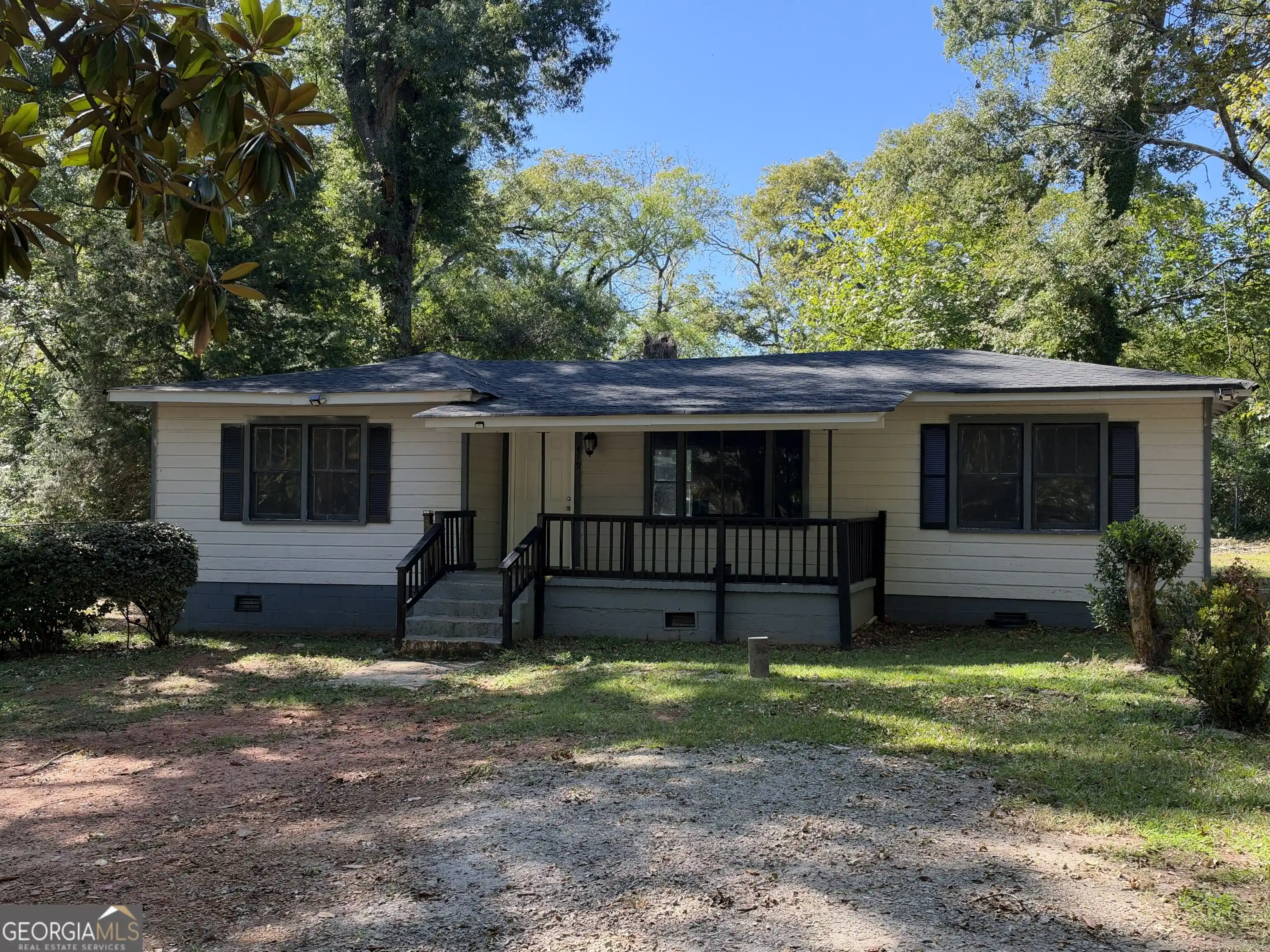 Photo 1 of Single family home for sale at 419 Barlow St, Griffin, GA 30224 | MLS# 10876925 | Listing updated on 2026-10-22