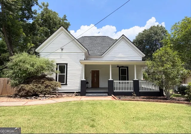 1st image of 27 Carmichael St, Mcdonough, GA 30253 | MLS# 10819320