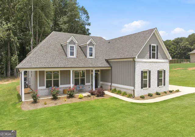 Photo 3 of Single family home for sale at 231 Camden Loop, Jefferson, GA 30549 | MLS# 10790205 | Listing updated on 2026-09-29