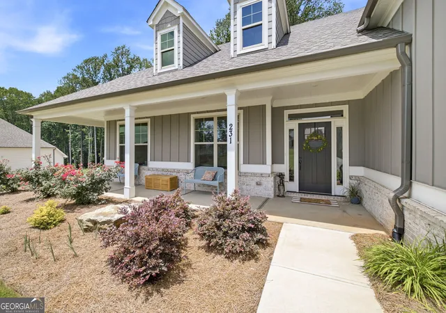 Photo 4 of Single family home for sale at 231 Camden Loop, Jefferson, GA 30549 | MLS# 10790205 | Listing updated on 2026-09-29