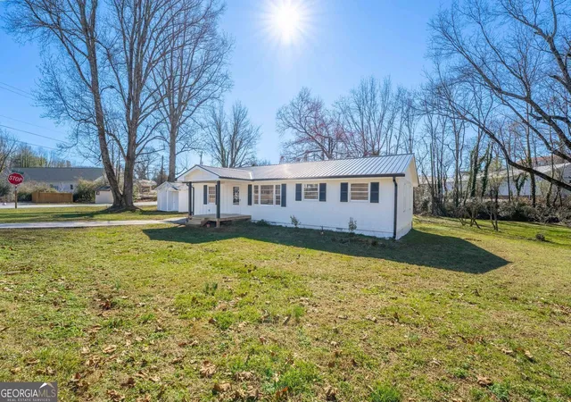 2nd image of 298 Faulkner St, Cleveland, GA 30528 | MLS# 10775786
