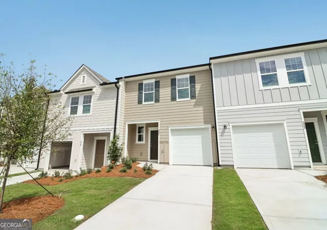 1st image of 3036 Acacia Cir, Douglasville, GA 30135 | MLS# 10811675