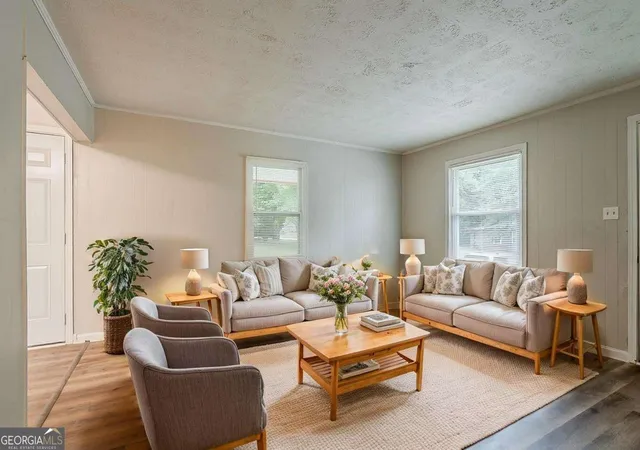 Photo 4 of Single family home for sale at 3633 Bunker Hl Dr SW, Atlanta, GA 30331 | MLS# 10699642 | Listing updated on 2026-09-07